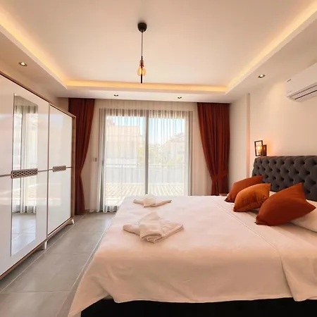 Gunes In Oludeniz, 4 Bedroom, Private Pool Vila Fethiye