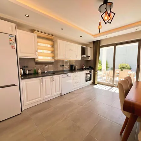 Gunes In Oludeniz, 4 Bedroom, Private Pool *