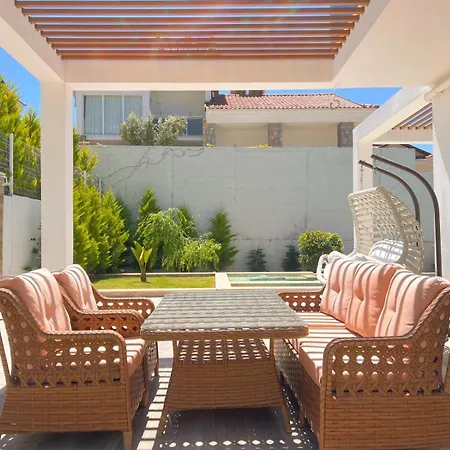 Gunes In Oludeniz, 4 Bedroom, Private Pool Vila