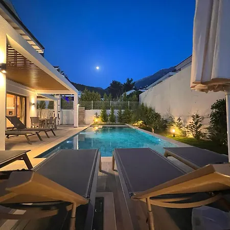 Gunes In Oludeniz, 4 Bedroom, Private Pool Vila