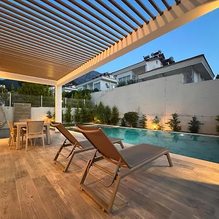 Gunes In Oludeniz, 4 Bedroom, Private Pool Fethiye